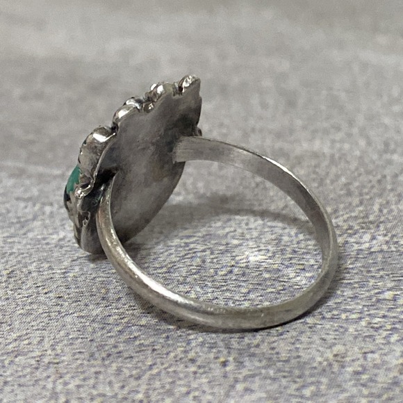 Sz 4.5 Zuni Sterling Silver Petit Point Turquoise Ring Stone Inlay Sun Face Vtg - Picture 6 of 10